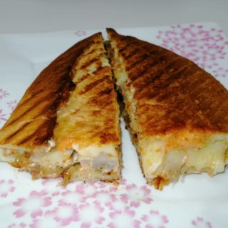 Karnabaharlı Tost