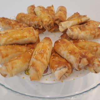 Patatesli Kaşarlı Börek