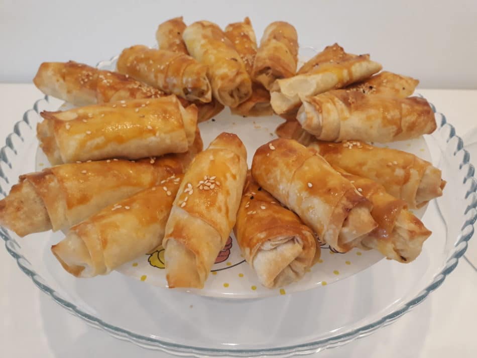 Patatesli Kaşarlı Börek