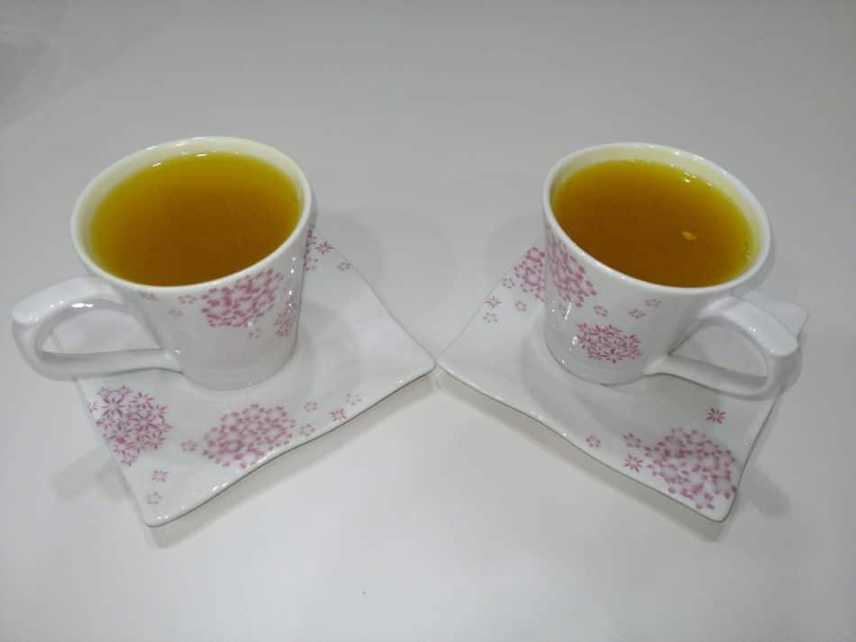 Zencefilli Zerdeçal Çayı